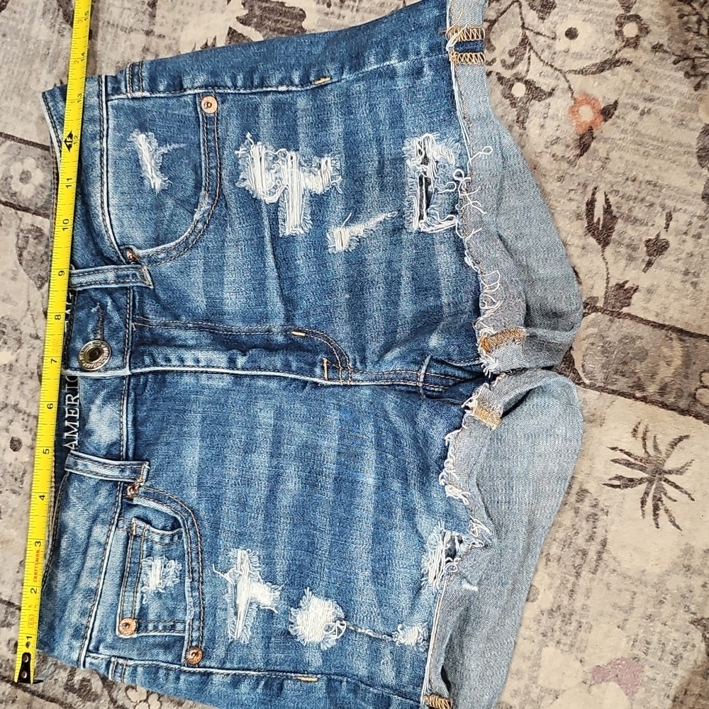 American eagle high rise shortie super stretch distressed denim